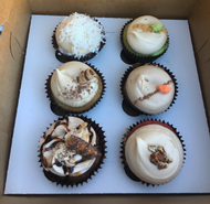 1/2 Dozen Cupcakes - Pick your flavors